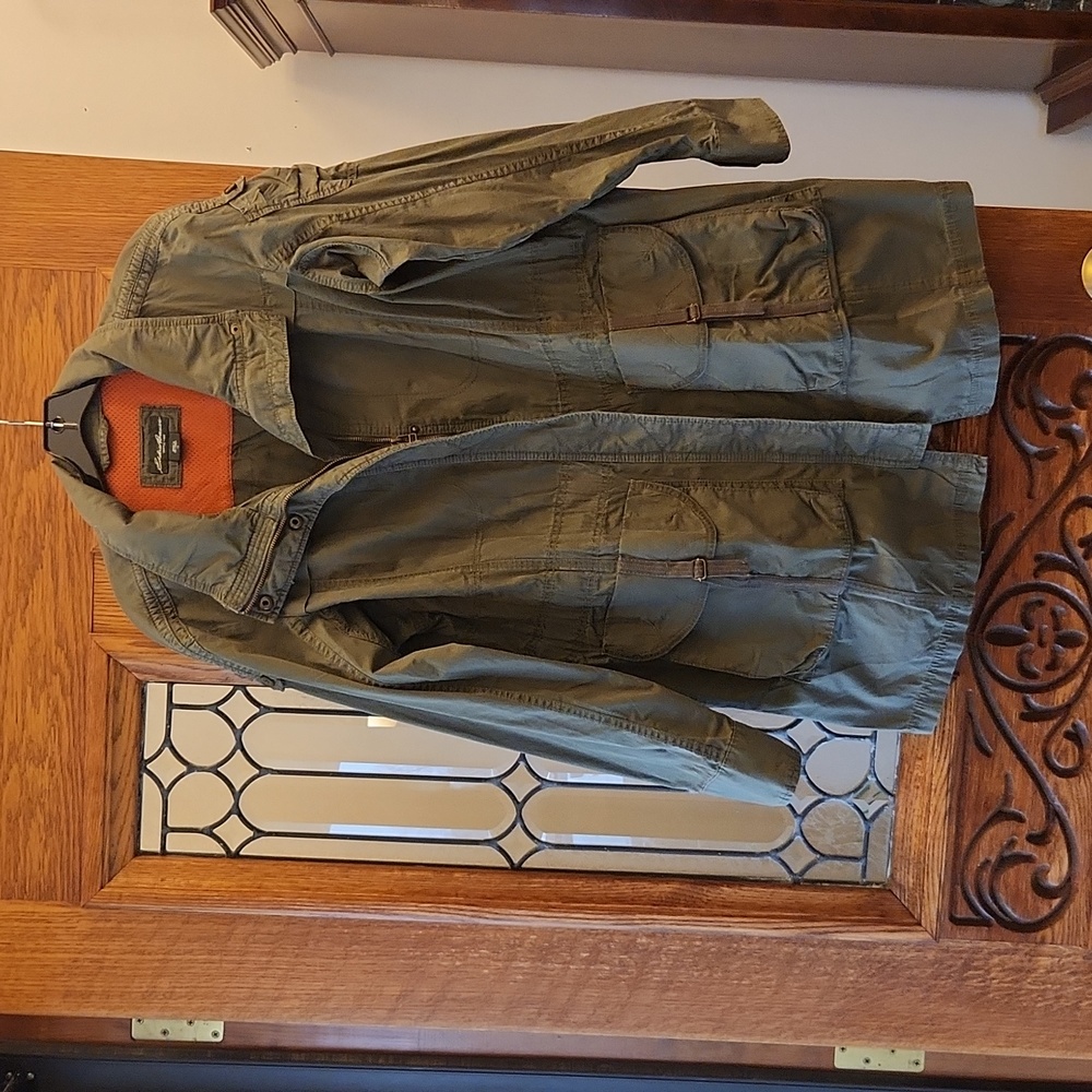 Eddie Bauer wind breaker Jacket